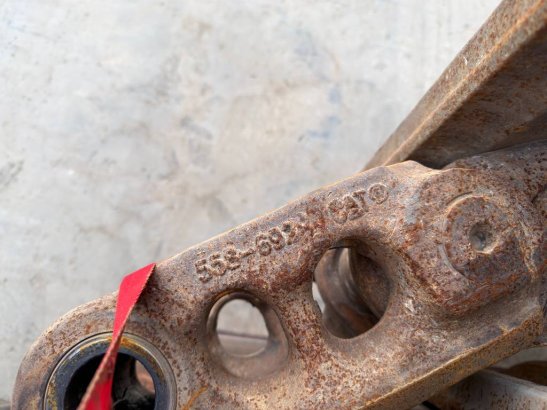 CAT 349E / 352F - 600mm 47 2 image 13