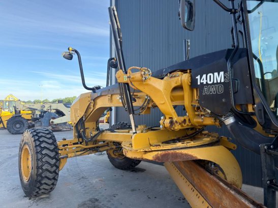 CAT 140M3 AWD 140M3 AWD 2016 2 Motor graders image 13