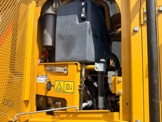 CAT 140M AWD | LOW HOURS 483 2011 2 Motor graders image 13