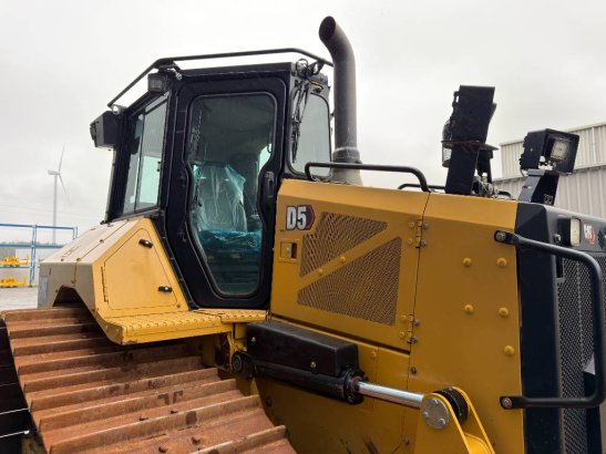CAT D5 LGP D5 LGP 2020 2 Dozers image 13
