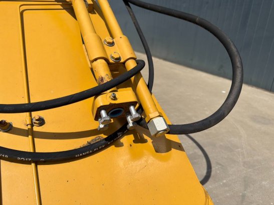 CAT 329D / 329E / 330F / 335F Boom 41 2026 1 image 13