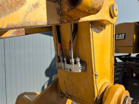 CAT M320F M320F 2014 2 Wheeled Excavators image 13