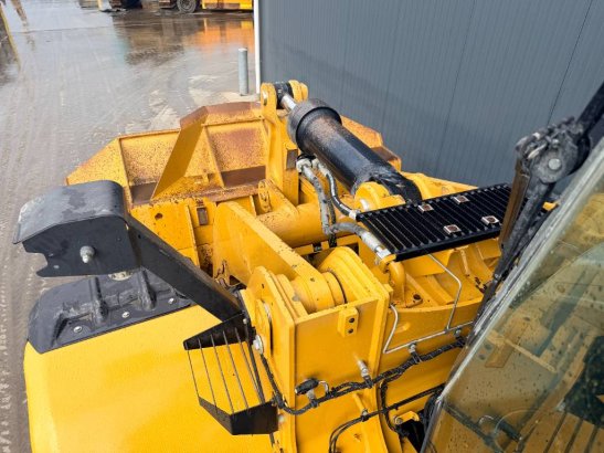CAT 966M 261 2015 2 Wheel Loaders image 13