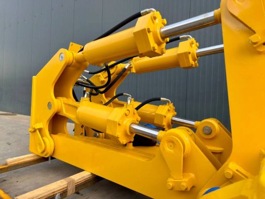 Komatsu D155 D155 2026 1 image 14
