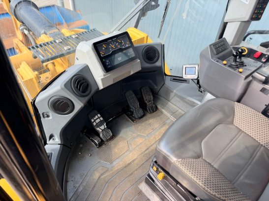 CAT 966 14A 261 2022 2 Wheel Loaders image 14