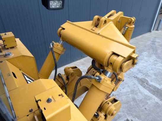 CAT D8T - CE document and TA2 Inspection available D8T - CE document and TA2 Inspection available 2017 2 Dozers image 14