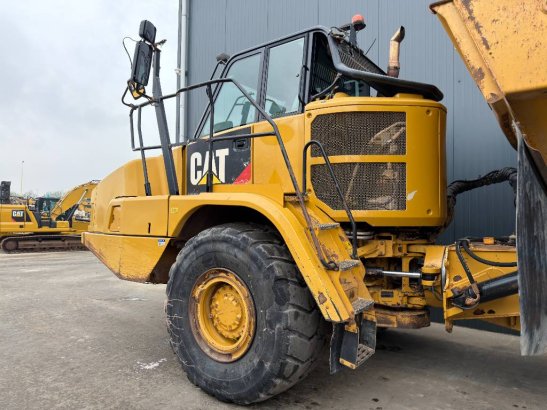 CAT 730C2 730C2 2016 2 Articulated Dump Trucks image 14