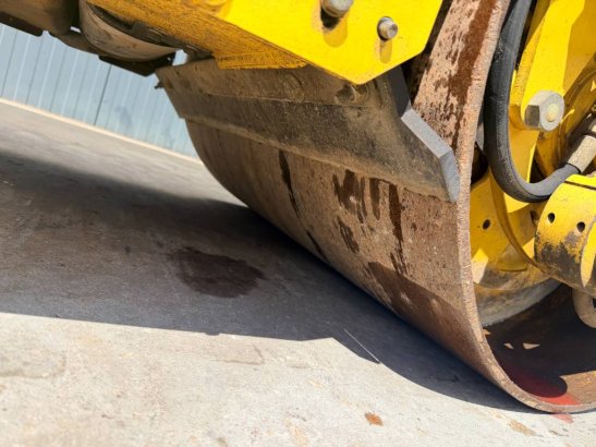Bomag BW100 AC-4 413 2007 2 image 14
