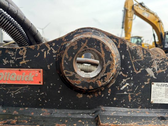 OilQuick OQ80 - M318D / M320F / M322D / 320D / 320E / 323D OilQuick OQ80 - M318D / M320F / M322D / 320D / 320E / 323D 2010...