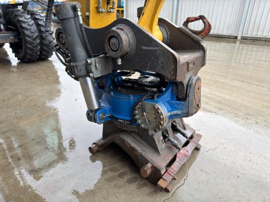 CAT M318F M318F 2015 2 Wheeled Excavators image 15