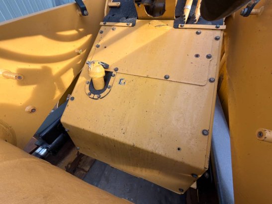 CAT 963K 1232 2016 2 image 15