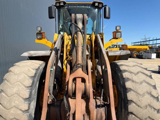 Volvo L120F L120F 2008 2 Wheel Loaders image 15