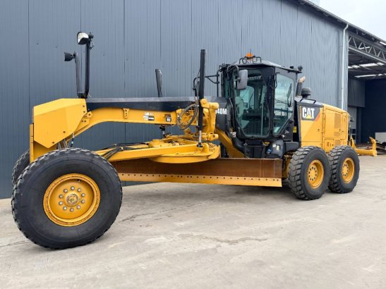 CAT 140M3 140M3 2015 2 Motor graders image 15