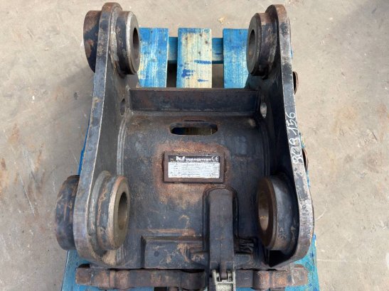 Verachtert CW40 - M318D / 320D / 320E / 320F / 323D / 323E / Verachtert CW40 - M318D / 320D / 320E / 320F / 323D / 323E / ...