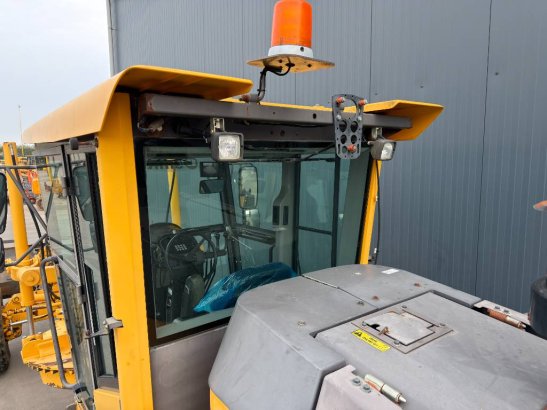 Volvo G930 - CE - LOW HOURS G930 - CE - LOW HOURS 2009 2 Motor graders image 15