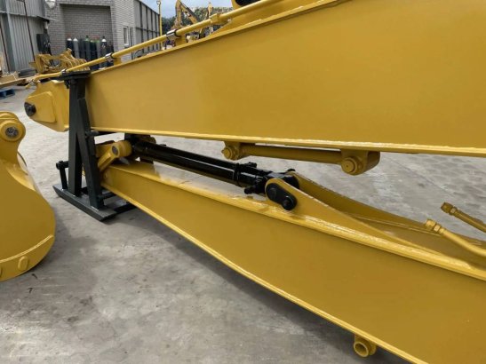 CAT 323 NG 15m Set Long Reach Equipment 36 2026 1 image 15