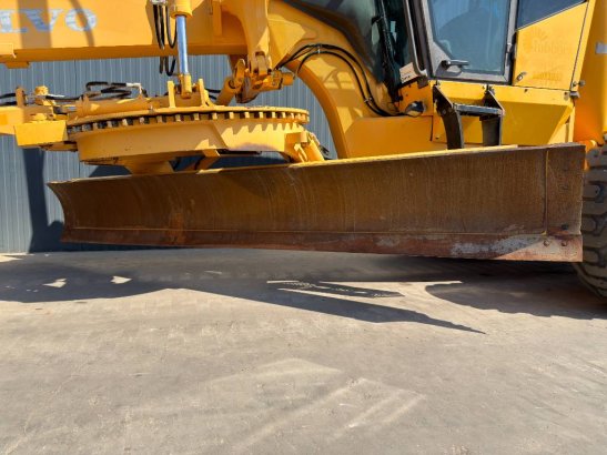 Volvo G946 - AWD G946 - AWD 2012 2 Motor graders image 15