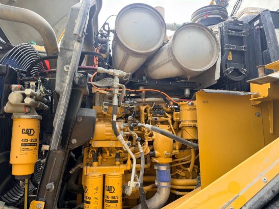 CAT 966M 261 2015 2 Wheel Loaders image 15