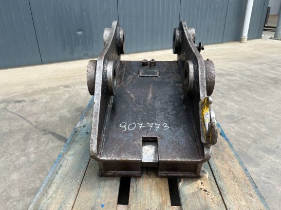 Gjerstad Volvo S1 - M318D / 320D / 320E / 320F / 323D / 323 Gjerstad S1 - M318D / 320D / 320E / 320F / 323D / 323 2 image 2