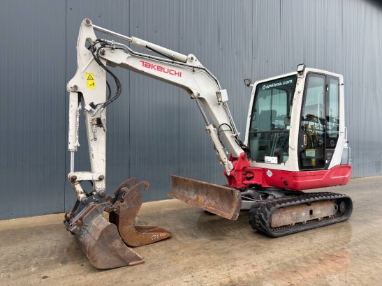 Takeuchi TB235 TB235 2010 2 image 2