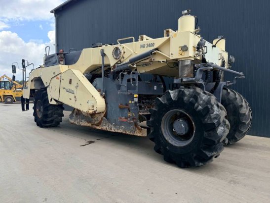 Wirtgen WR2400 WR2400 2006 2 image 2