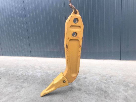 Komatsu D61 Shank D61 Shank 2026 1 image 2