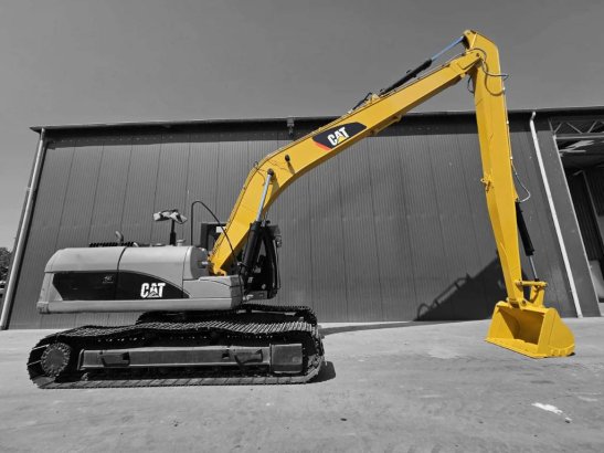 CAT 320D 18m Set Long Reach Equipment 33 2026 1 image 2