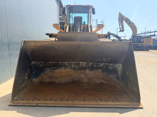 Volvo L150E L150E 2005 2 Wheel Loaders image 2