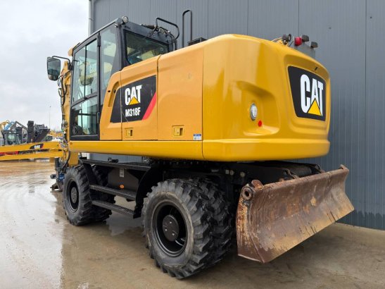 CAT M318F M318F 2015 2 Wheeled Excavators image 3