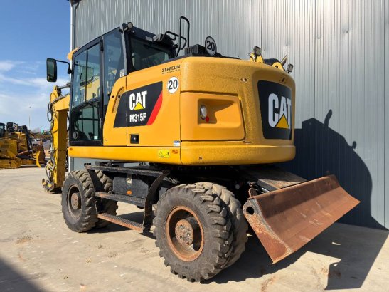 CAT M315F - With OilQuick M315F - With OilQuick 2017 2 Wheeled Excavators image 3