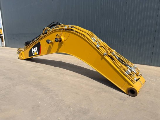 CAT 324D / 324E / 326F Boom 324D / 324E / 326F Boom 2 image 3