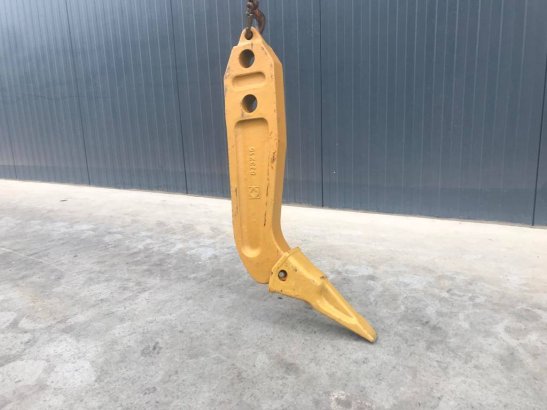 Komatsu D65 Shank D65 Shank 2026 1 image 3