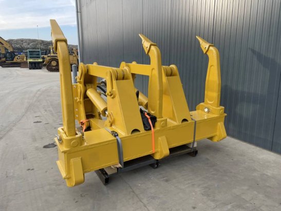 Komatsu D85 D85 2026 1 image 3