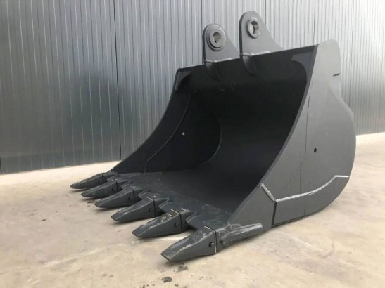Komatsu PC240 PC240 2026 1 image 3