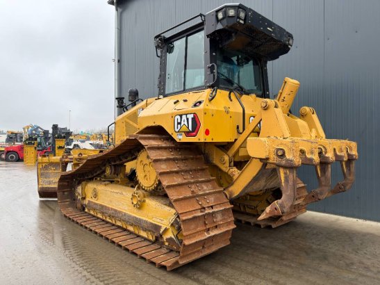 CAT D5 LGP D5 LGP 2020 2 Dozers image 3