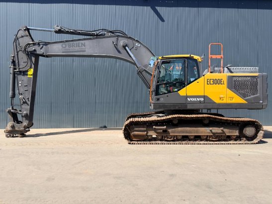 Volvo EC300E L EC300E L 2022 2 Crawler Excavators image 3