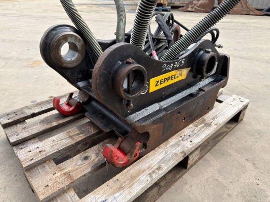 OilQuick OQ70/55 - M318D / 320D / 320E / 320F / 323D / 323E OilQuick OQ70/55 - M318D / 320D / 320E / 320F / 323D / 323E 20...