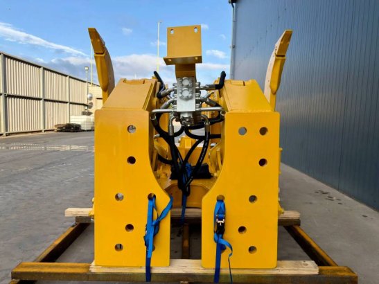 Komatsu D155 D155 2026 1 image 4