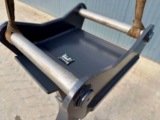 OilQuick OQ70/55 Ripper OilQuick OQ70/55 Ripper 2026 1 image 4