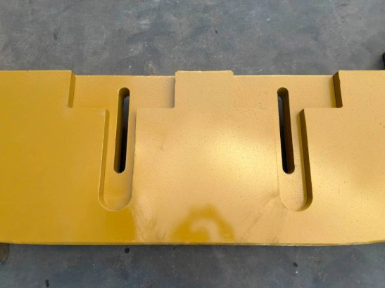 CAT 320GC Counter weight for LRE 33 2026 1 image 4