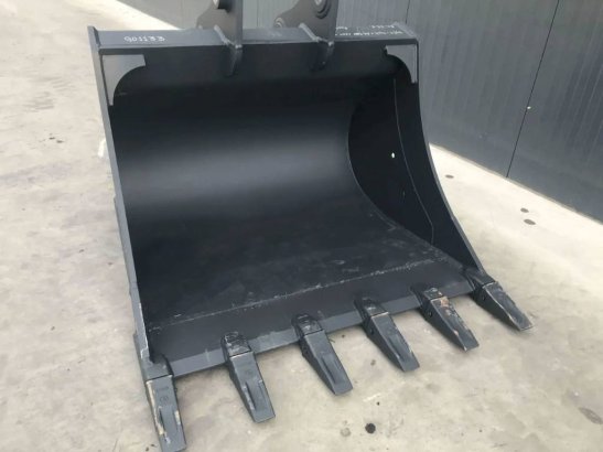Komatsu PC210 PC210 2026 1 image 4