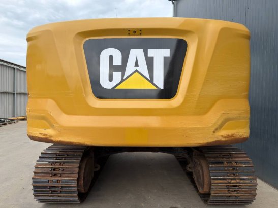 CAT 323 07B 36 2019 2 Crawler Excavators image 4
