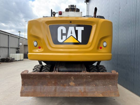 CAT M318F M318F 2015 2 Wheeled Excavators image 4