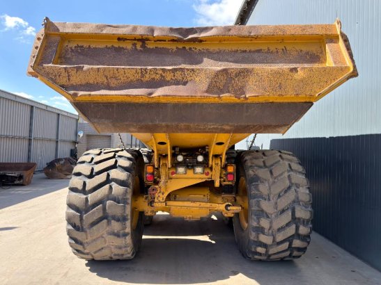 CAT 730C2 730C2 2016 2 Articulated Dump Trucks image 4