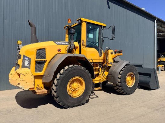 Volvo L90G L90G 2014 2 Wheel Loaders image 4