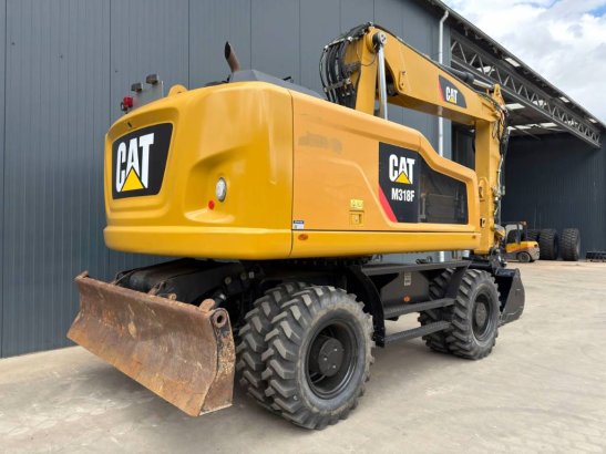 CAT M318F M318F 2015 2 Wheeled Excavators image 4