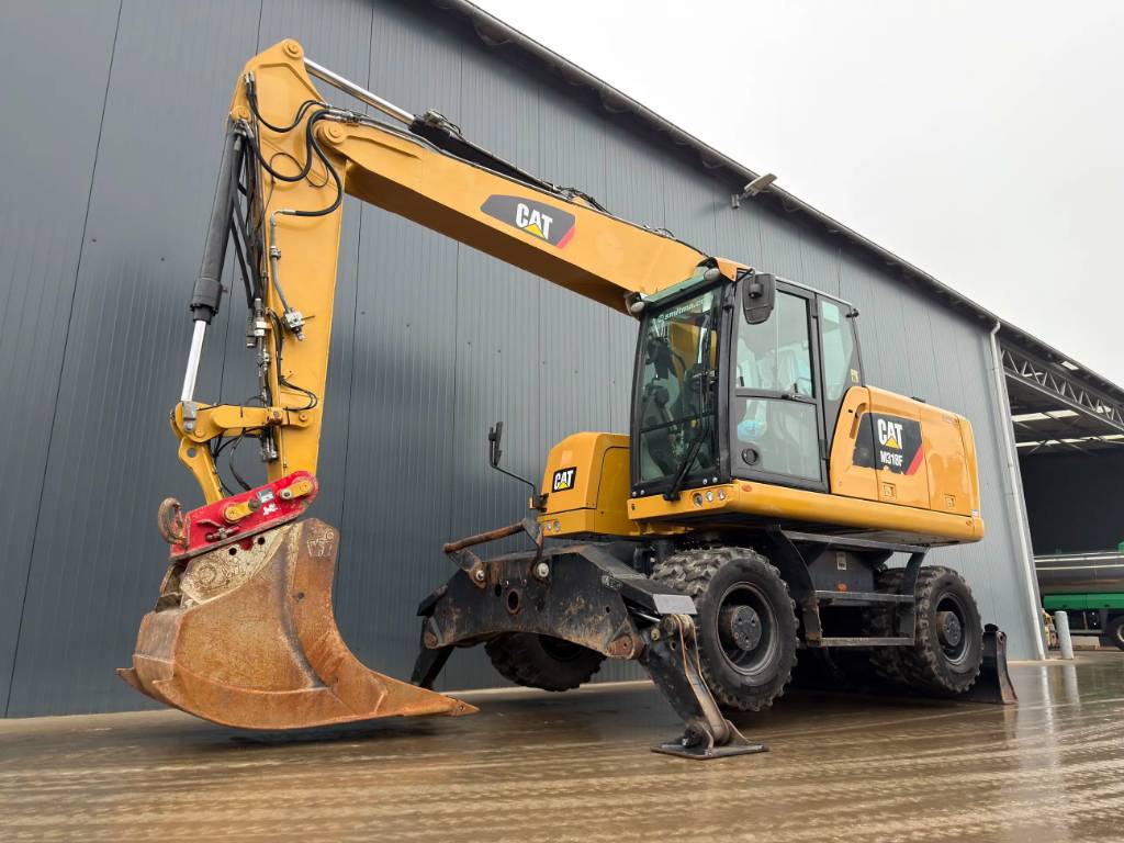 Heavy machinery product image - Image 5 of 15