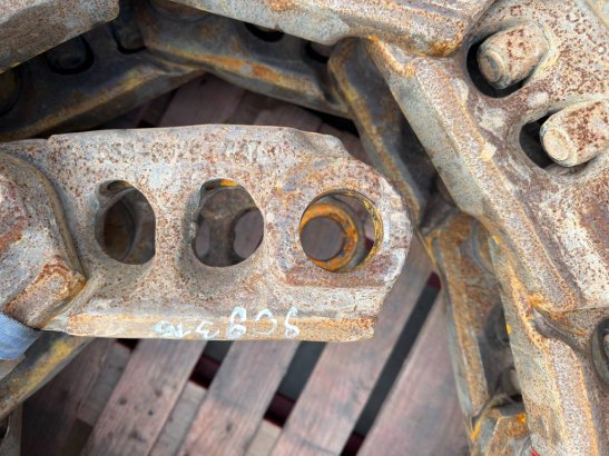 CAT 349E / 352F - 600mm 47 2 image 5