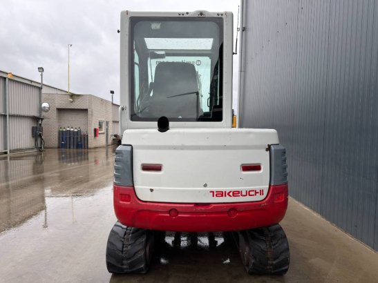 Takeuchi TB235 TB235 2010 2 image 5