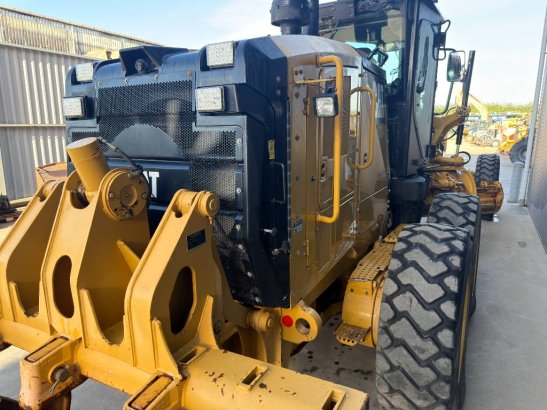 CAT 140M3 AWD 140M3 AWD 2016 2 Motor graders image 5